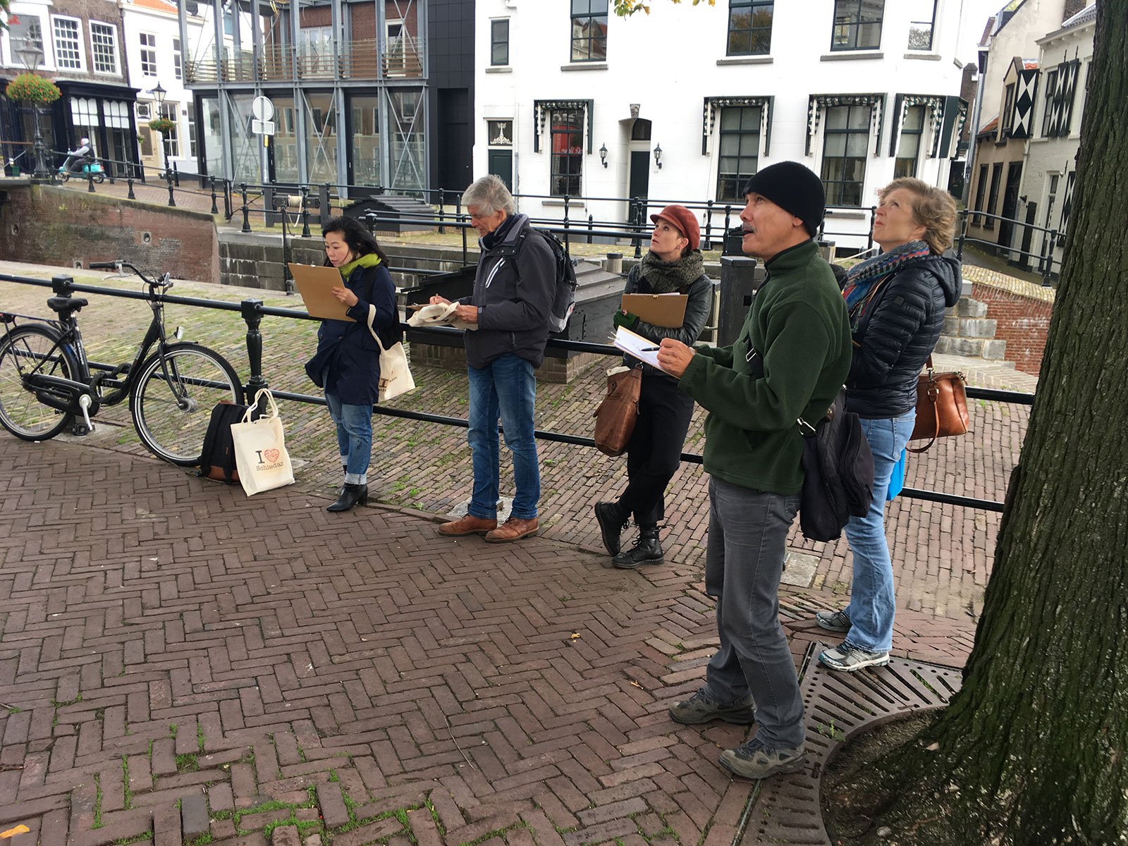 Al tekenend een stad ontdekken